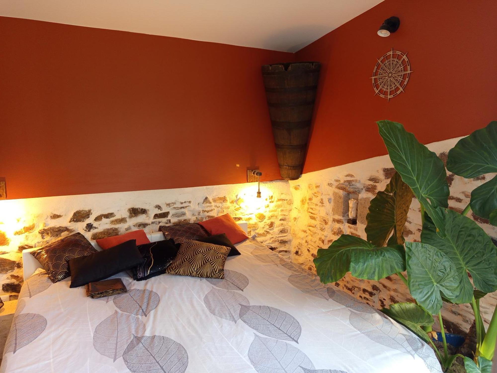 Mas Des Vignes Piscine Chauffee Bed & Breakfast Le Champ-Saint-Pere Exterior photo